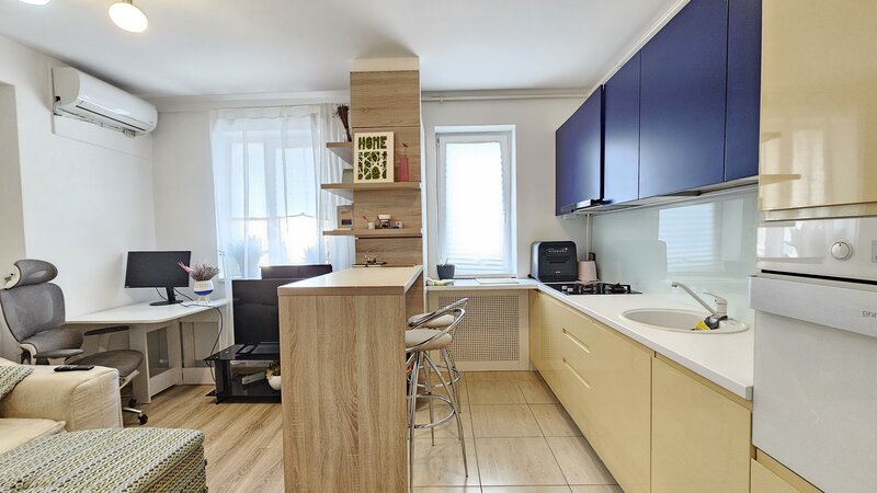 Grozavesti, inchiriere apartament 2 camere, bloc nou, etaj 3, mobilat.