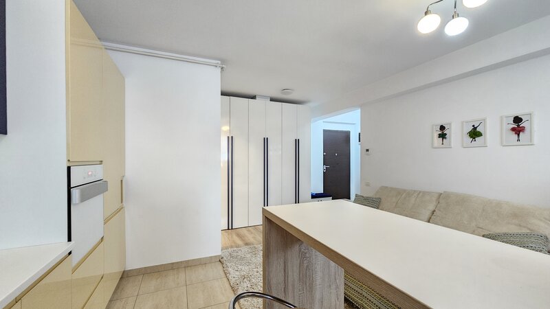 Grozavesti, inchiriere apartament 2 camere, bloc nou, etaj 3, mobilat.