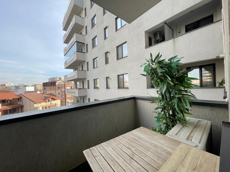 Grozavesti, inchiriere apartament 2 camere, bloc nou, etaj 3, mobilat.